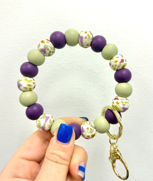 Vino Silicone Beaded Wristlet