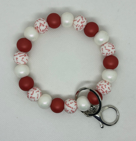 Peppermint Kiss Beaded Wristlet